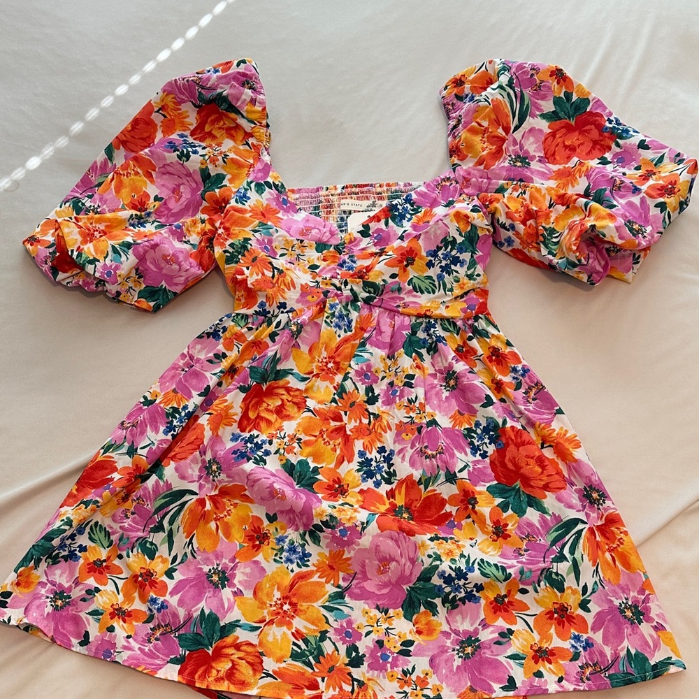 New with Tags Altar’d State Floral Puff Sleeve Dress (Small)